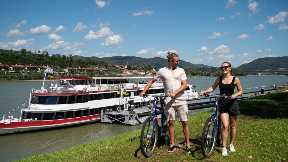 Donau Schiff Fahrrad